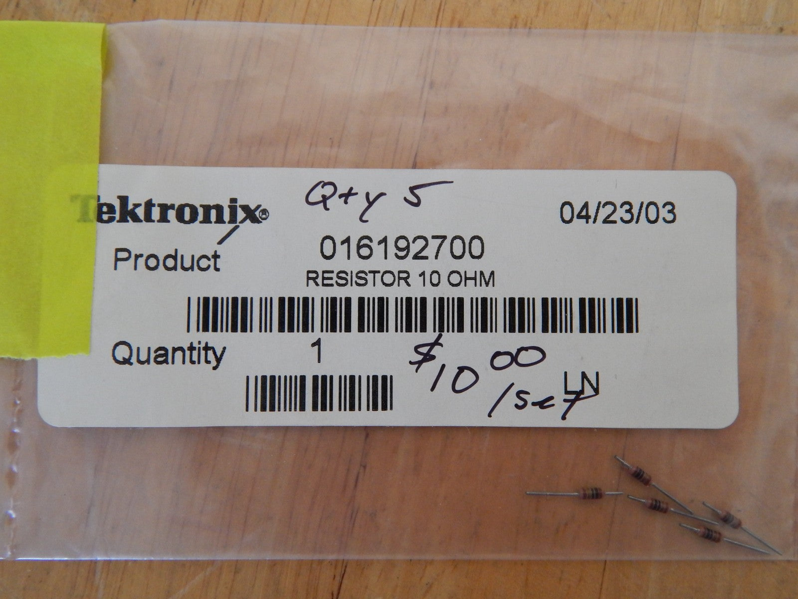 Tektronix Oscilloscope Assorted Accessories, Group 3, sold as a lot Tektronix Oscilloscope Assorted Accessories, Group 3, sold as a lot